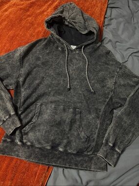J.O&Co | Acid Washed Black Relaxed Hoodie Sweatshirt | NWOT | L
